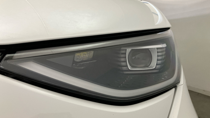 Volkswagen ID. Buzz 210kW Style Pro 79kWh 5dr Auto [Design+] Electric Estate - Image 42